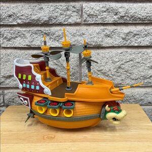 Nintendo Bowser Orange Bowser Airship Playset with Green and Red Accents